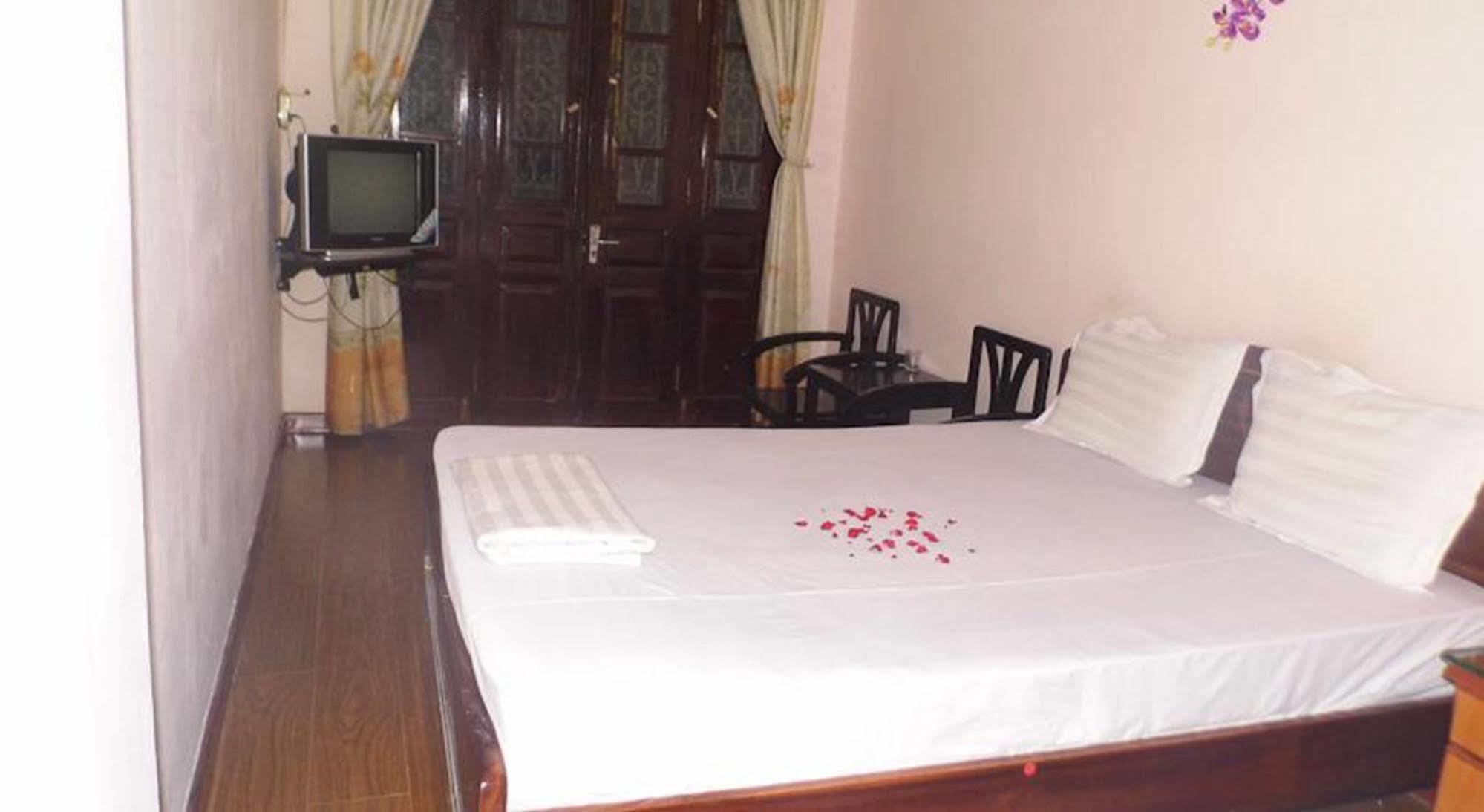 Hanoi Caballos Hotel Exterior photo